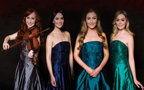 pictures of celtic woman members.